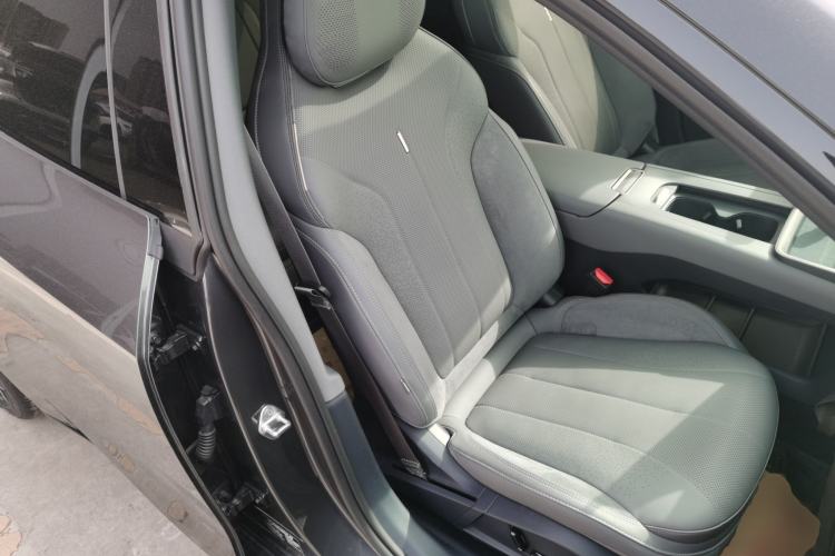 Used Lynk & Co 07 2024 EM-P 126 Long-Range Intelligent Driving Ultra