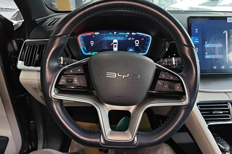 Used BYD Song PLUS New Energy 2023 Champion Edition DM-i 110KM Flagship PLUS
