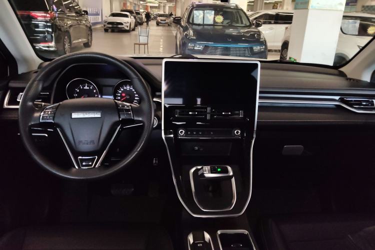 Used Haval M6 2021 PLUS 1.5T DCT Elite Smart Connectivity Model
