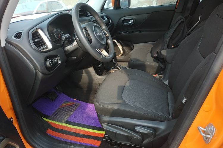Used  Renegade 2016 1.4T Automatic Jingneng Edition
