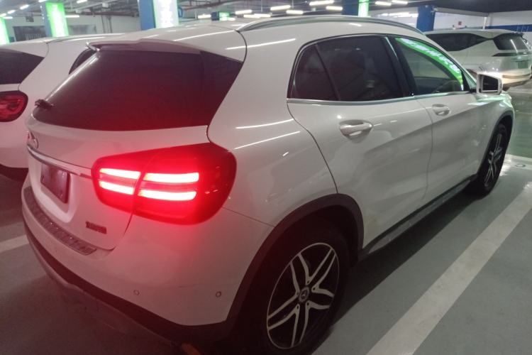 Used Mercedes-Benz GLA 2017 GLA 200 Fashion Model
