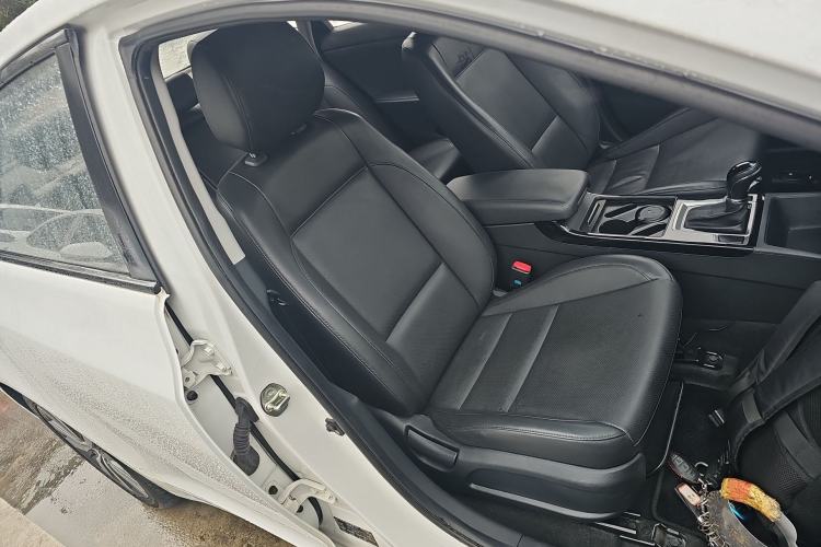 Used Hyundai Mistra 2016 1.8L Automatic Smart GLS
