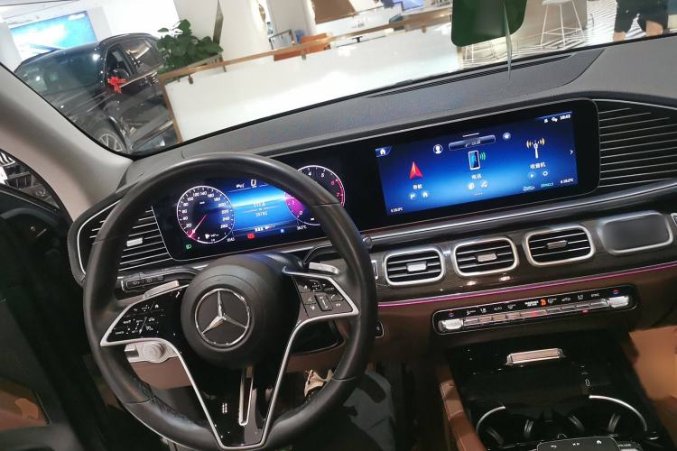 Used Mercedes-Benz GLE 2024 Refreshed GLE 350 4MATIC Stylish Edition