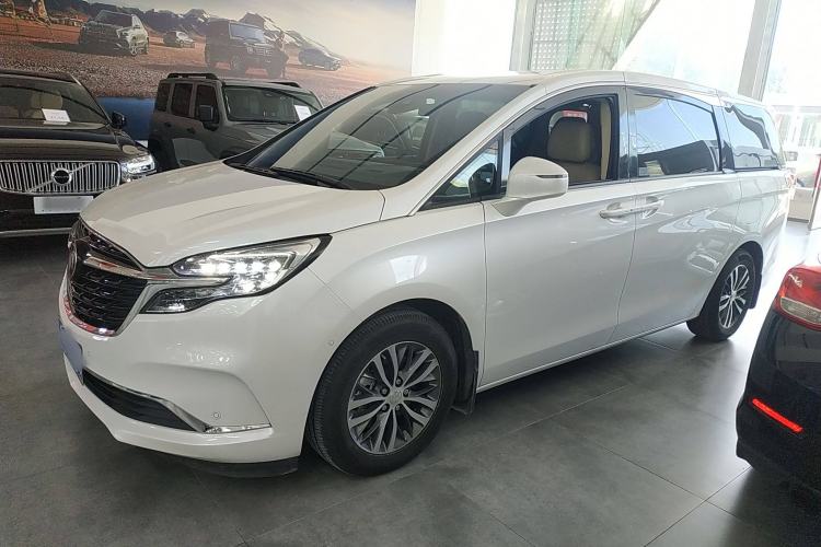 Used Buick GL8 2022 ES Landtrek 653T Luxury Edition
