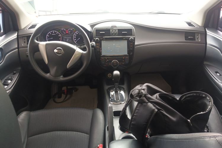 Used Nissan Tiida 2014 1.6L CVT Smart Model