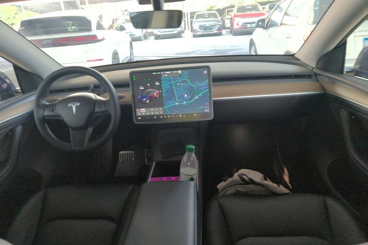 Used Tesla Model Y 2021 Standard Range Rear-Wheel Drive Version
