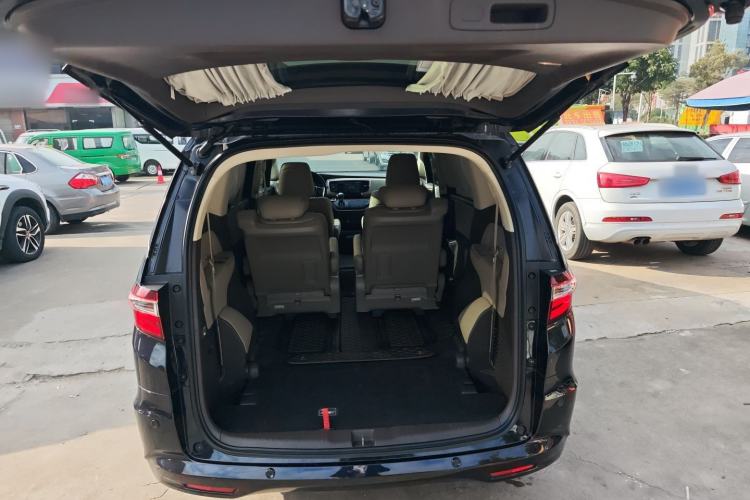 Used Honda Odyssey 2015 Updated Version 2.4L Smart Edition