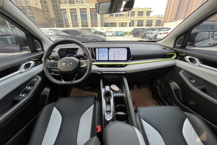 Used Geely Auto Coolray 2022 Bin Yue COOL 1.5TD DCT Hot Engine Edition
