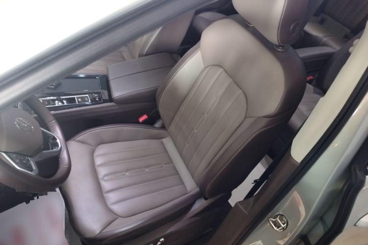 Used Volkswagen Viloran 2024 330TSI Luxury Edition
