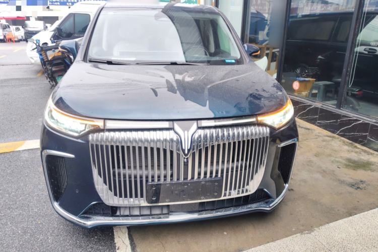 Used VOYAH Dream 2025 PHEV Four-Wheel-Drive Flagship Kunpeng Edition
