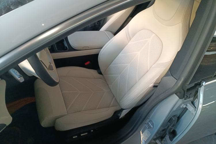 Used Nio ET5T 2025 75 kWh Touring