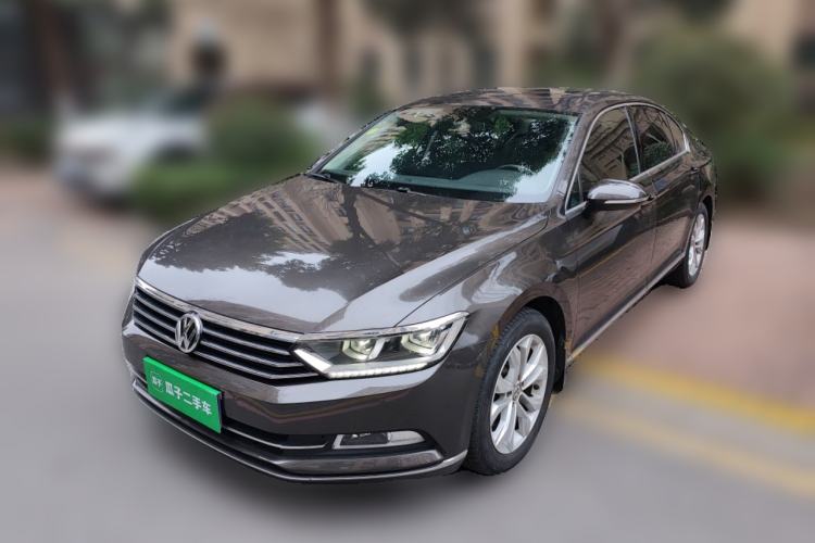 Used Volkswagen Magotan 2017 330TSI DSG Luxury Model