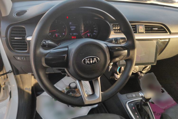 Used Kia K2 2019 Sedan 1.4L Automatic Transmission 15th Anniversary Special Edition GLS China VI Standard
