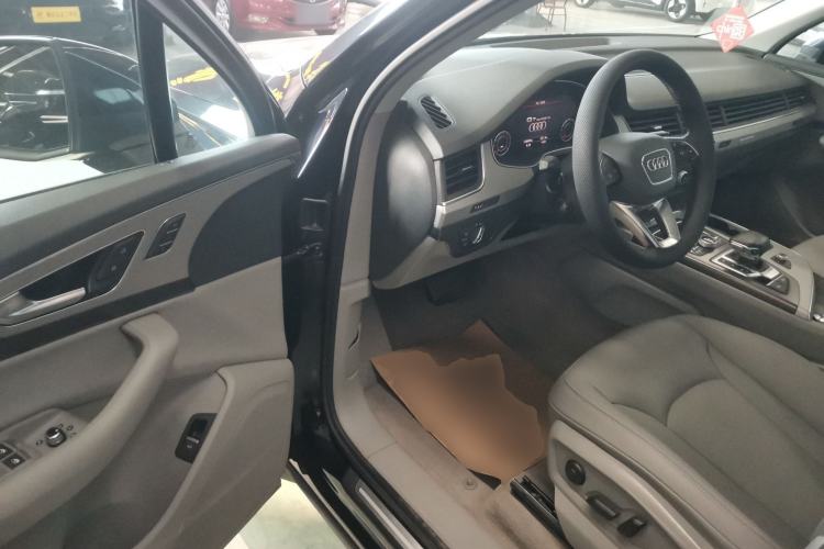 Used Audi Q7 2016 45 TFSI Technology Edition