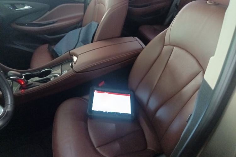 Used Buick Envision 2018 20T Two-Wheel Drive Luxury Model