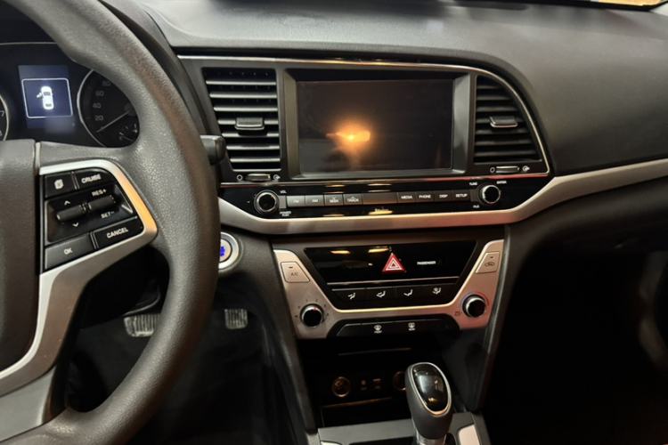 Used Hyundai Elantra 2016 1.6L Automatic ZhiXuan – Elite Version