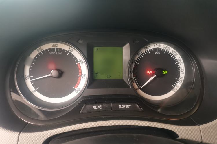 Used Skoda Fabia 2017 1.4L Automatic Car Enjoy Edition