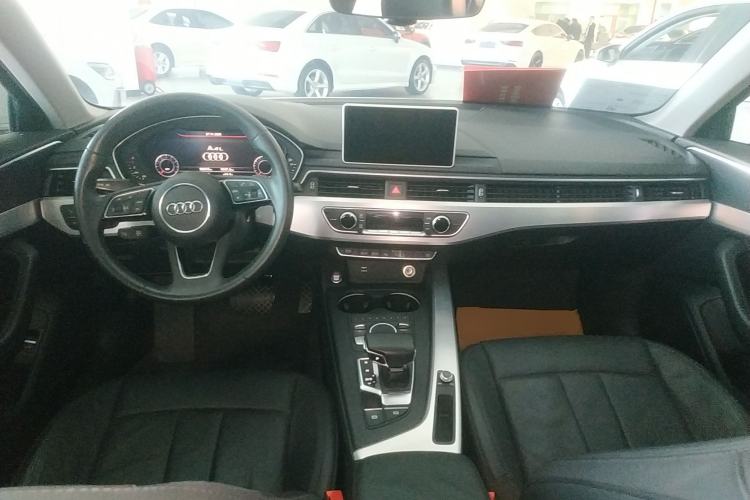 Used Audi A4L 2019 40 TFSI Fashion Version China V