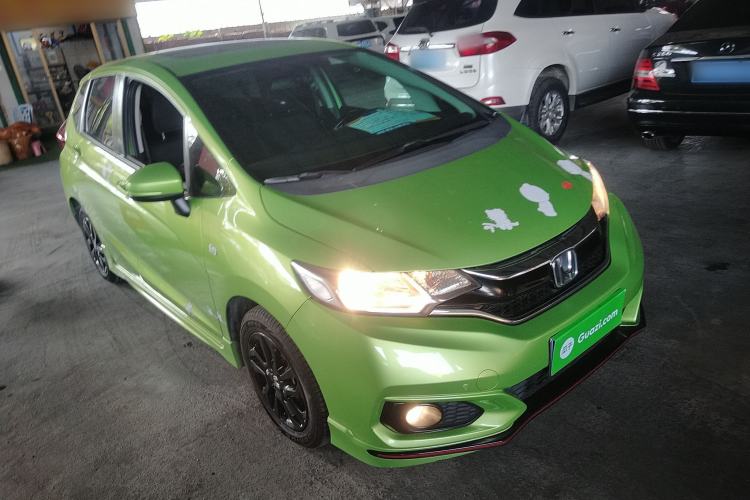 Used Honda Fit 2018 1.5L CVT Trendy Run+ Edition
