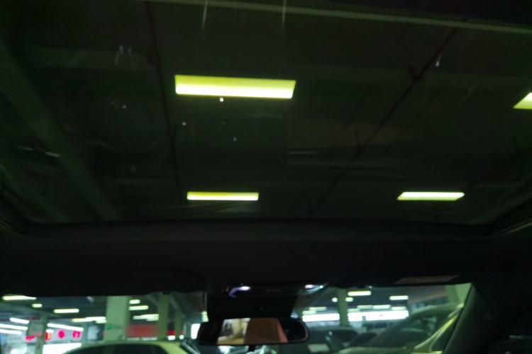 Used Toyota Avalon 2024 Dual-Motor 2.0L Luxury Edition