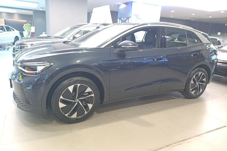 Used Volkswagen ID.4 CROZZ 2025 Pure Edition
