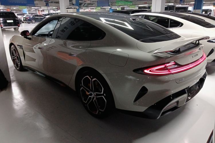 Used  SU7 2024 Four-Wheel Drive Ultra-Long Range Advanced Intelligent Driving Max Edition
