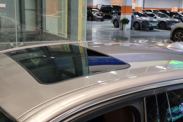 Used BMW 3 Series 2015 320Li Luxury Design Package
