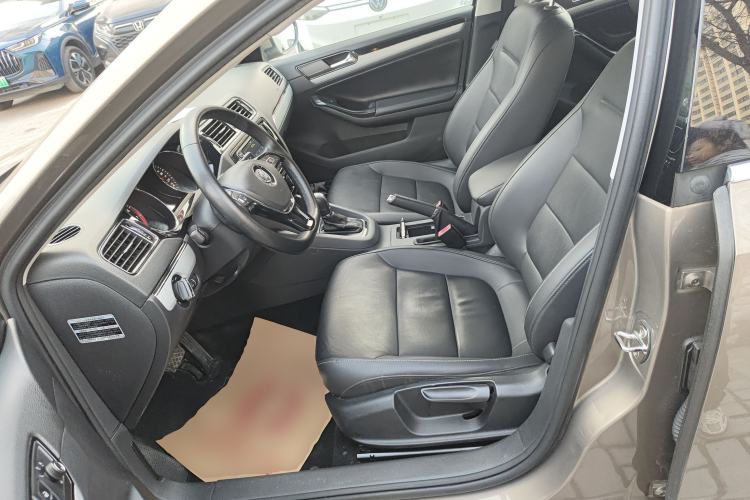 Used Volkswagen Sagitar 2017 1.6L Automatic Comfort Model