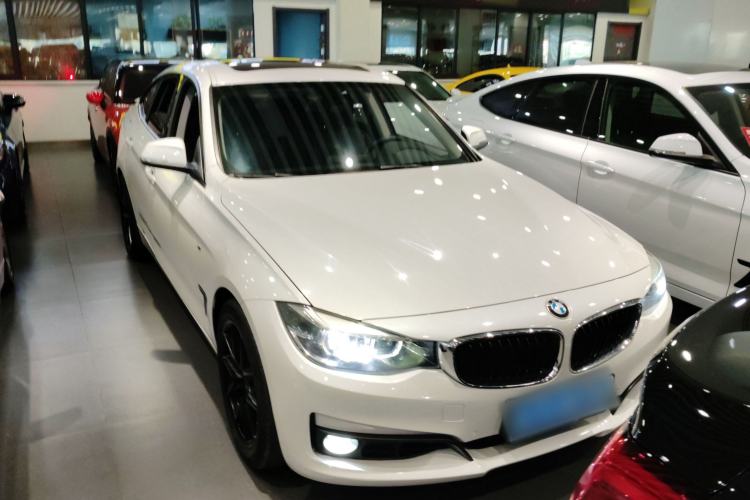 Used BMW 3 Series GT 2018 320i Sport Edition
