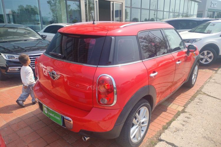 Used  Countryman 2011 1.6L ONE
