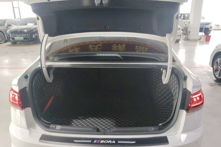 Used Volkswagen Bora 2023 200TSI DSG YueXing PRO Edition
