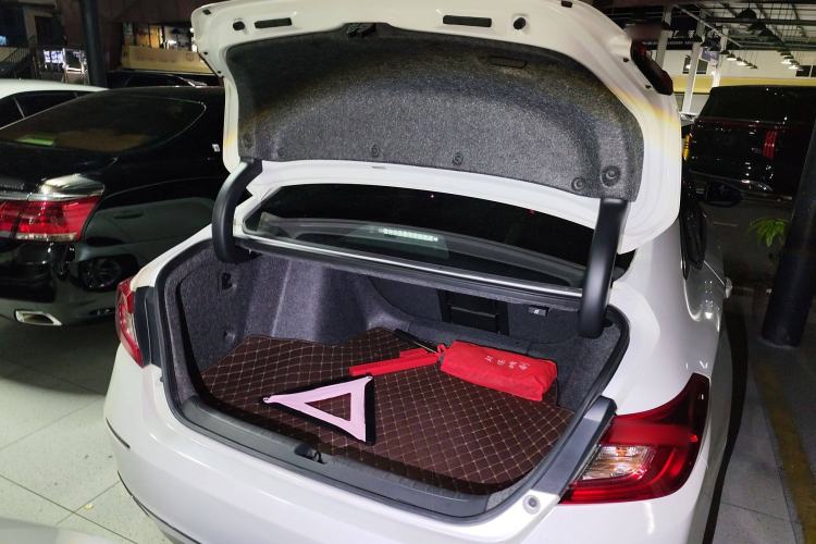 Used Honda Accord 2018 260TURBO Elite Edition China VI
