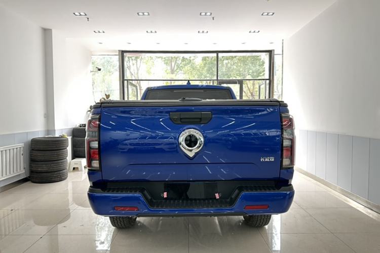 Used Great Wall Poer 2023 2.0T Commercial Version Automatic Diesel 4x4 Long-Box Executive-Class Vehicle
