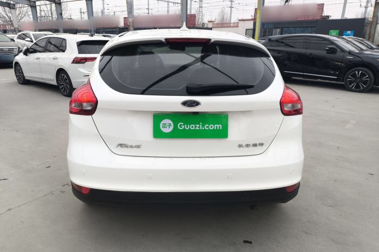 Used Ford Focus 2018 Hatchback Classic 1.6L Automatic Trendy SmartDrive Edition