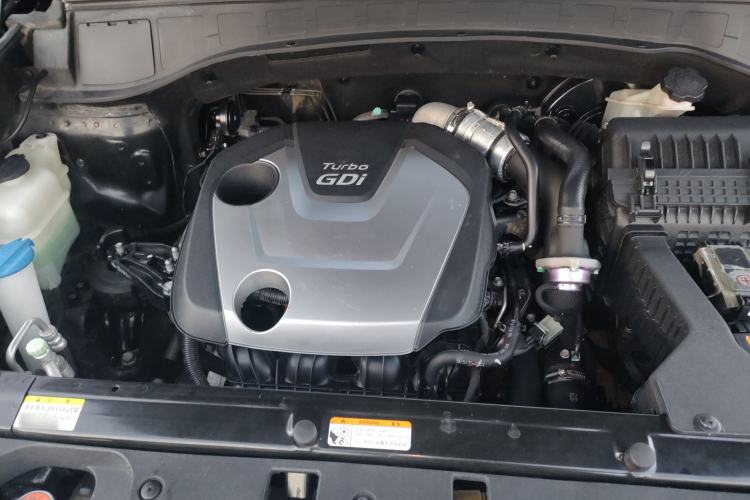 Used Hyundai Santa Fe 2015 2.0T Automatic All-Wheel Drive Smart Version 5 Seats