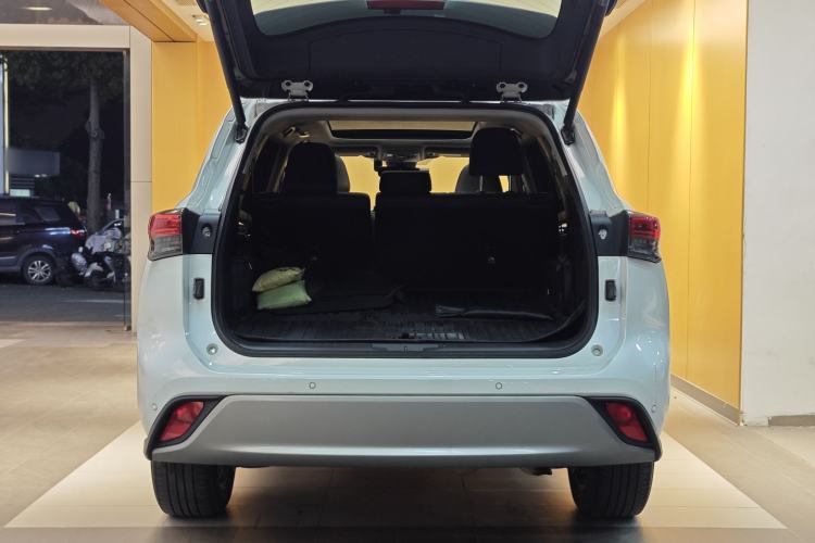 Used Toyota Highlander 2022 Dual-Engine 2.5L Four-Wheel Drive Supreme Edition 7-Seater
