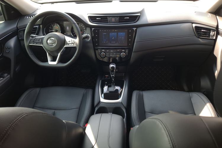 Used Nissan X-Trail 2022 Revised Version 2.0L Two-Wheel Drive Smart Connect Premium Edition