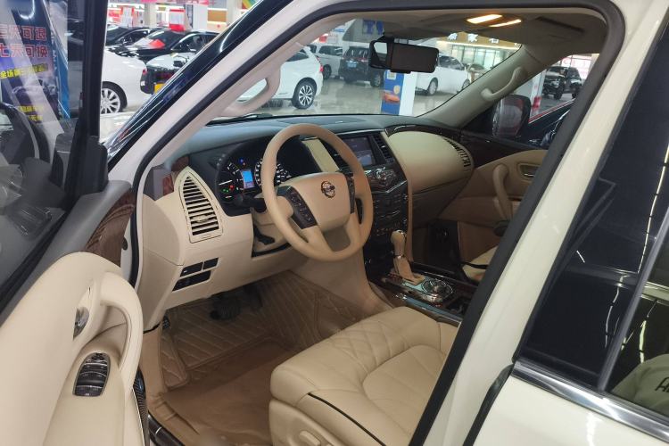 Used Nissan Patrol 2017 4.0L XE Middle East Version
