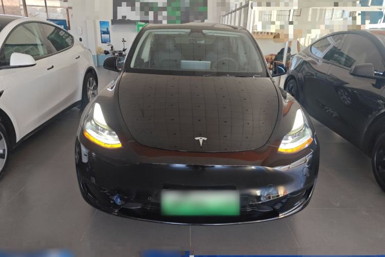Used Tesla Model Y 2022 Rear-Wheel-Drive Version
