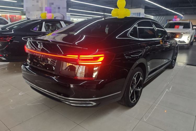 Used Volkswagen Passat 2023 Revised 330TSI Starry Elite Edition
