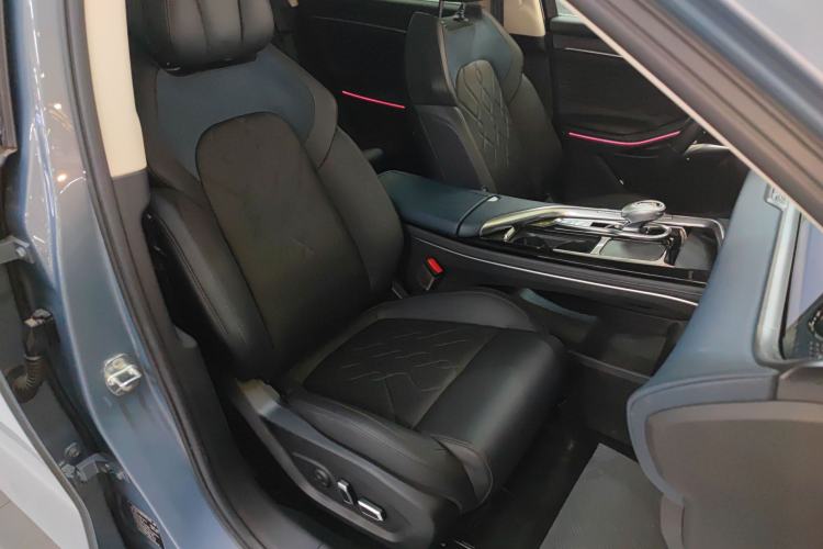 Used VOYAH FREE 2022 Four-Wheel Drive Ultra-Long Range Pure Electric Version