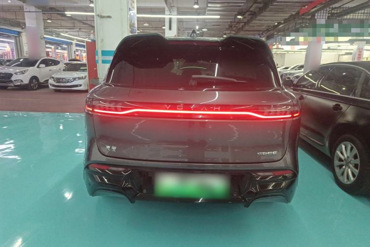 Used VOYAH FREE 2025 318 318 km Rear-Drive Touring Edition
