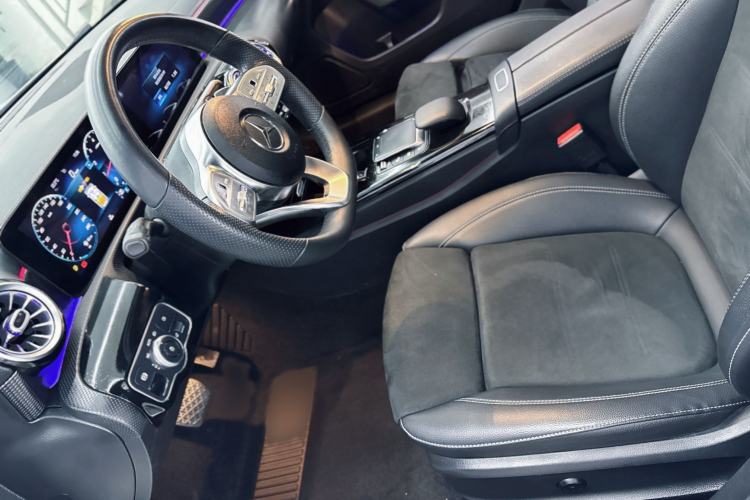 Used Mercedes-Benz A-Class 2021 A 200 L Sport Sedan Fashion Model