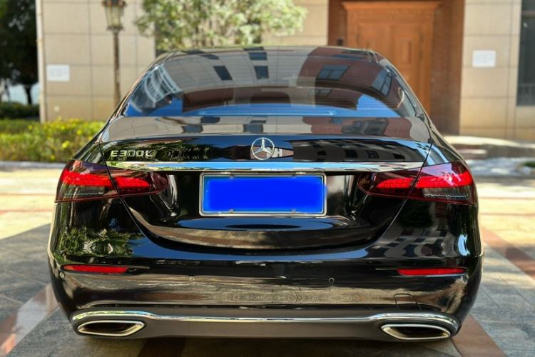 Used Mercedes-Benz E-Class 2023 Updated E 300 L Fashion Edition
