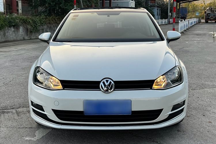 Used Volkswagen Golf 2015 1.4TSI Automatic Comfort Model
