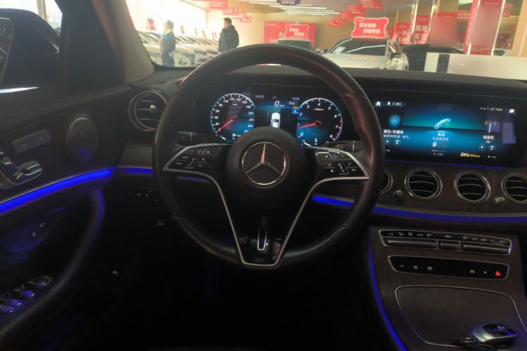 Used Mercedes-Benz E-Class 2023 Updated E 300 L Fashion Edition
