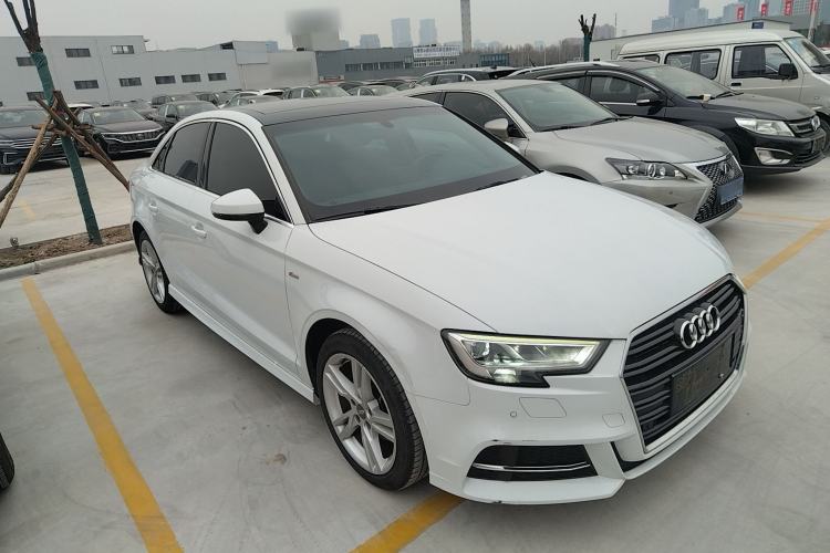 Used Audi A3 2019 Limousine 35 TFSI Fashion Edition China VI Emission Standard
