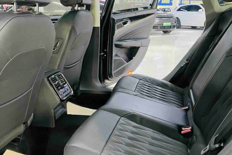 Used Volkswagen Passat 2021 330TSI Luxury Edition
