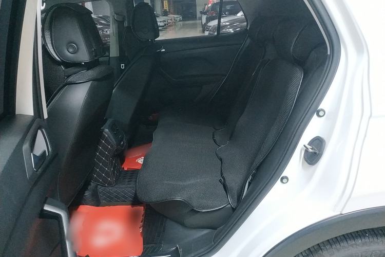 Used Volkswagen Tacqua 2021 280TSI DSG R-Line Smart Connectivity Version