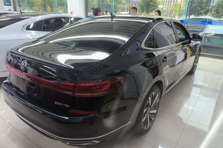 Used Volkswagen Passat 2022 330TSI Starry Elite Edition